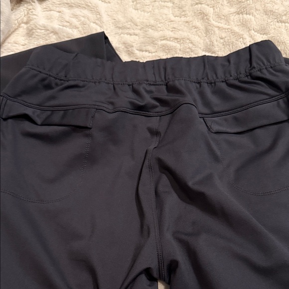 Cherokee Charcoal Scrub Set - Picture 5 of 6